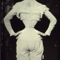 How Victorians and Edwardians Faked Their Tiny Waists!